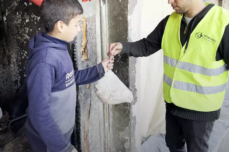 Gazze Ekmek Yardımı